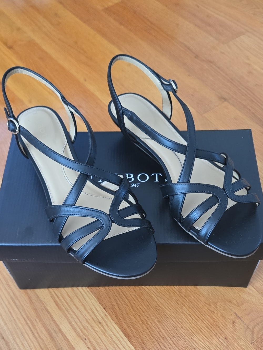 NIB Talbots Black Strappy Sandals